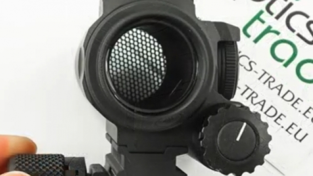 Aimpoint CompM4s with Picatinny / Weaver mount 